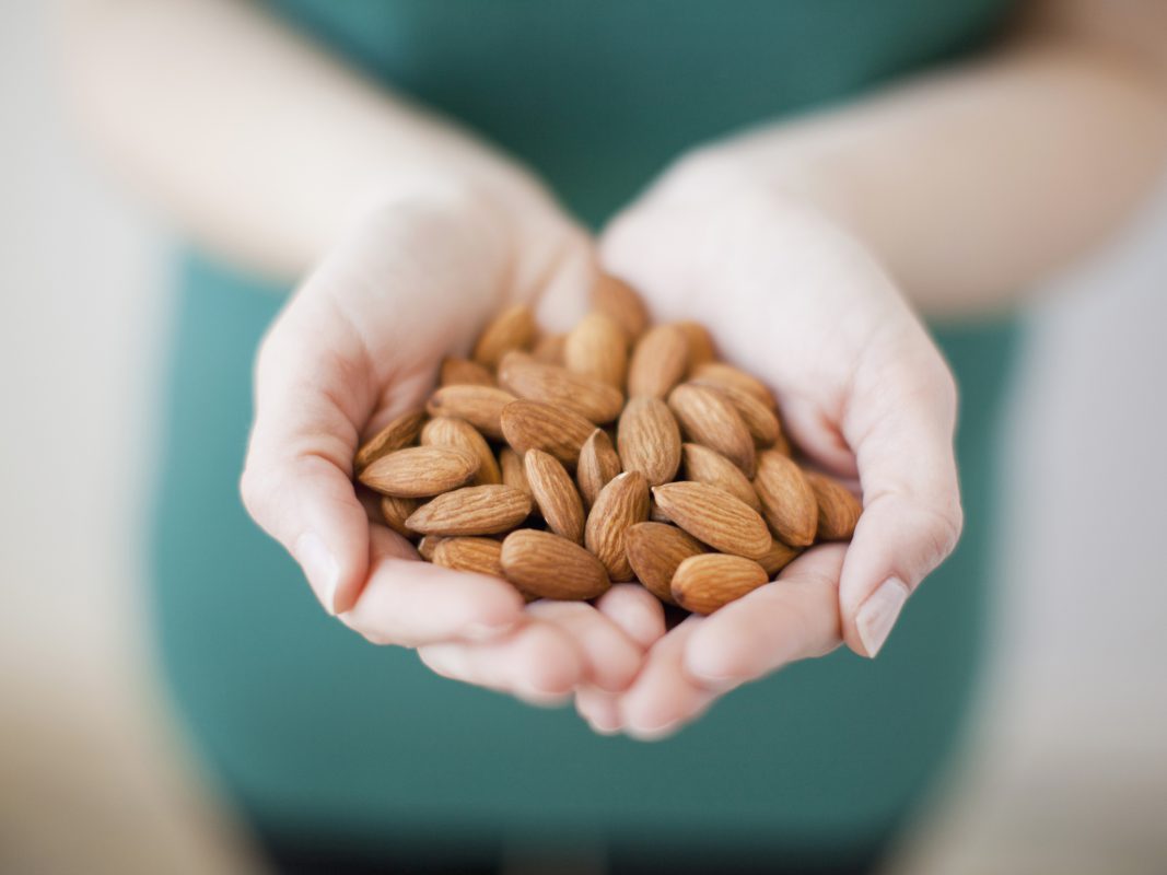 almonds nuts healthy