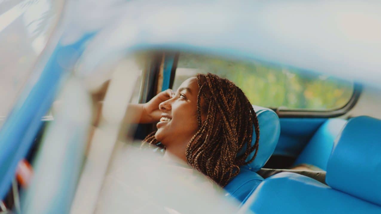 Vrouw In Auto Met Airco