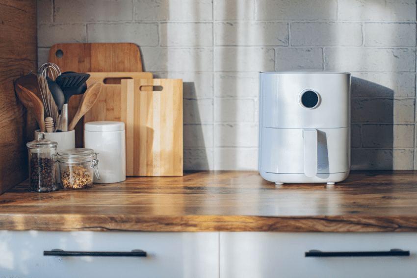 Airfryer op aanrecht