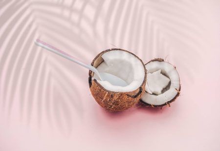 Kokosmelk Gezond Hoe gezond is kokosmelk? Wat is gezonder: koemelk of kokosmelk?