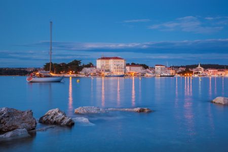 Europa 2016, Kroatien, Istrien, Porec, Valamar Isabella Island Hotel Resort, Blick Auf Porec