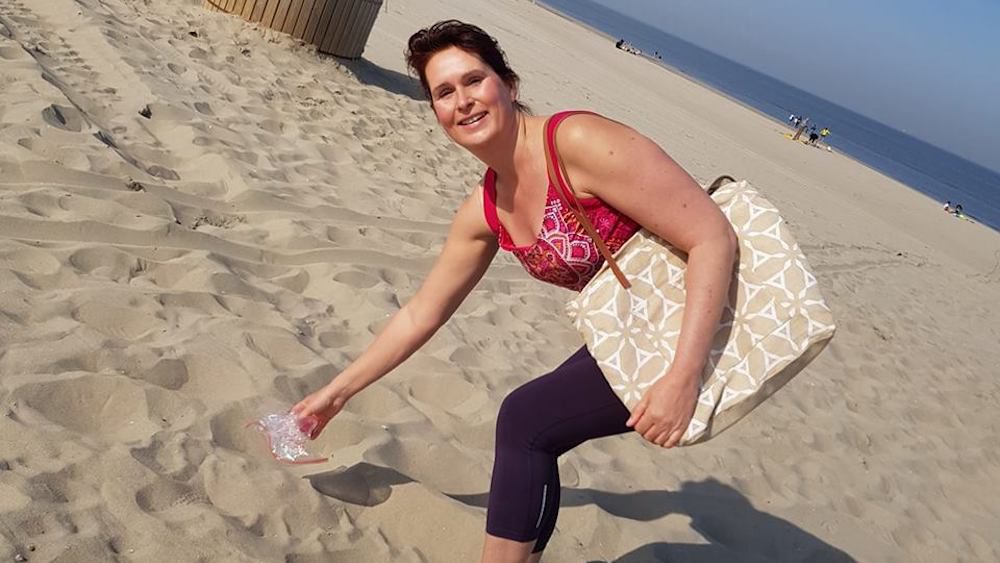 clean beach yoga